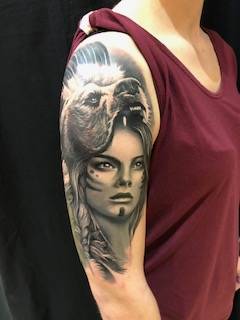 tattoo woman studio anansi portrait black and grey best bestes bester