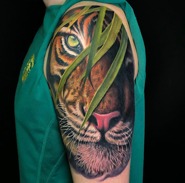 tattoo anansi tiger best bestes realistic realismus tattooo anansi studio