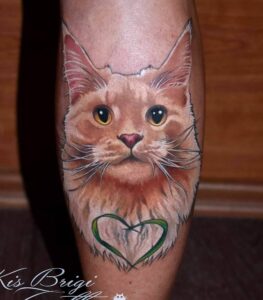Tattoo Anansi München Artist Brigi realism portrait color cat Katze