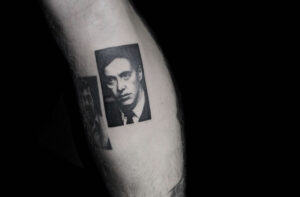 Tattoo Anansi Studio München Nastja black and white contrast portrait framed
